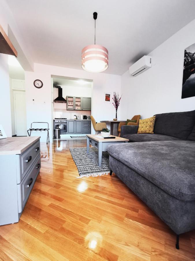Apartman Angel Osijek Buitenkant foto