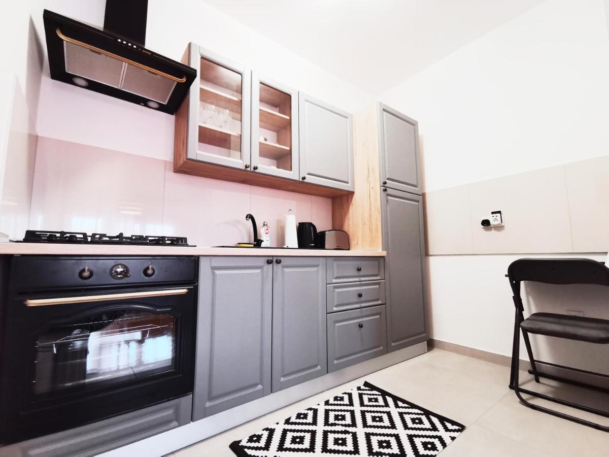 Apartman Angel Osijek Buitenkant foto